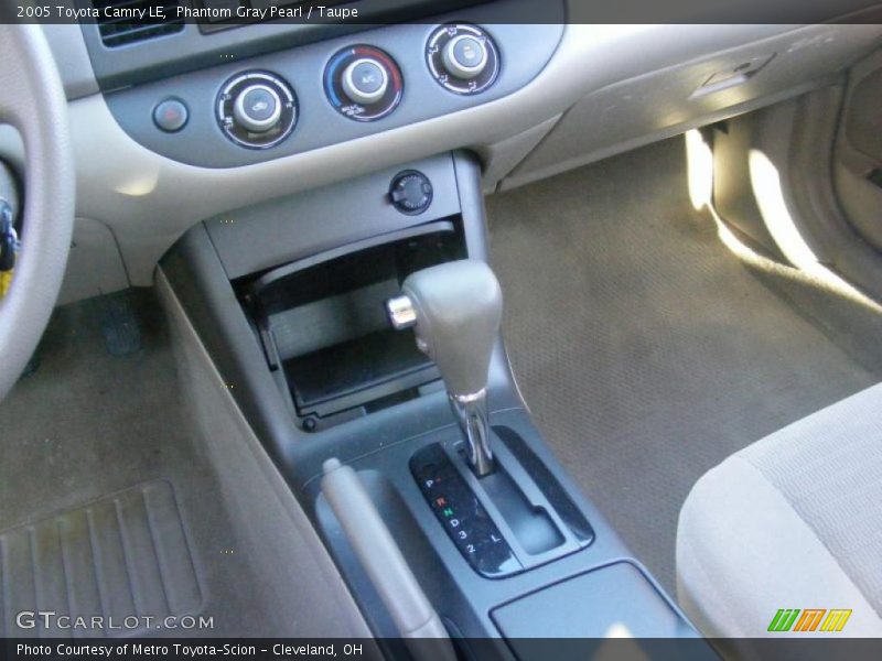 Phantom Gray Pearl / Taupe 2005 Toyota Camry LE