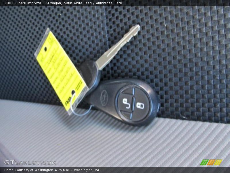 Satin White Pearl / Anthracite Black 2007 Subaru Impreza 2.5i Wagon