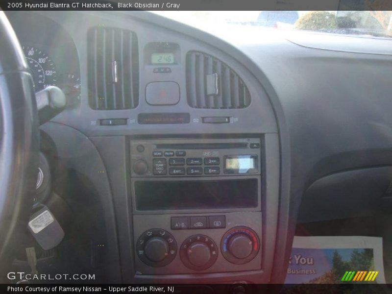Black Obsidian / Gray 2005 Hyundai Elantra GT Hatchback