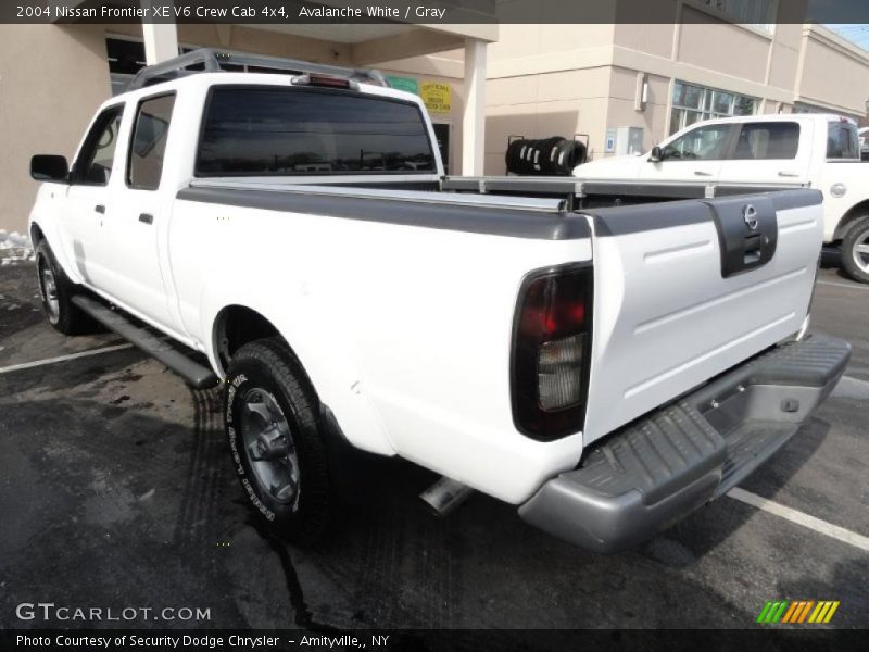 Avalanche White / Gray 2004 Nissan Frontier XE V6 Crew Cab 4x4