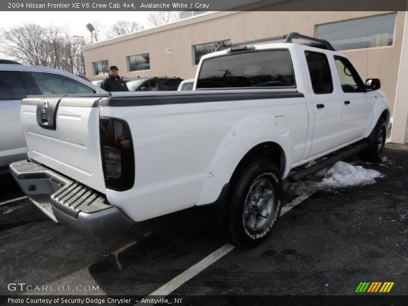 Avalanche White / Gray 2004 Nissan Frontier XE V6 Crew Cab 4x4