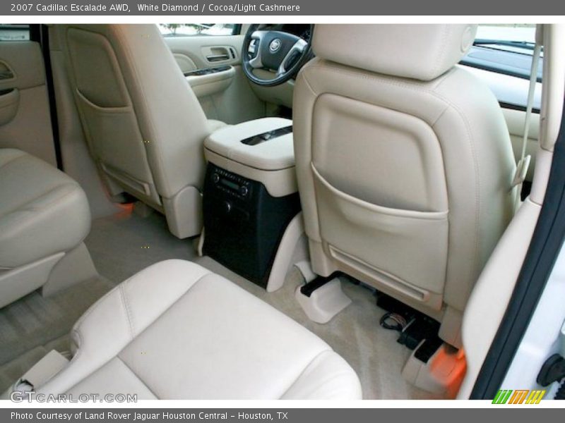 White Diamond / Cocoa/Light Cashmere 2007 Cadillac Escalade AWD