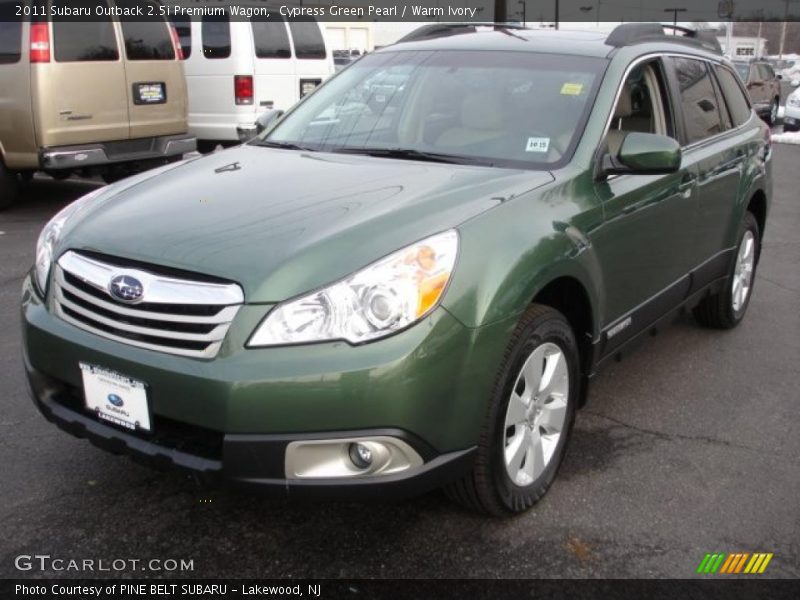 Cypress Green Pearl / Warm Ivory 2011 Subaru Outback 2.5i Premium Wagon