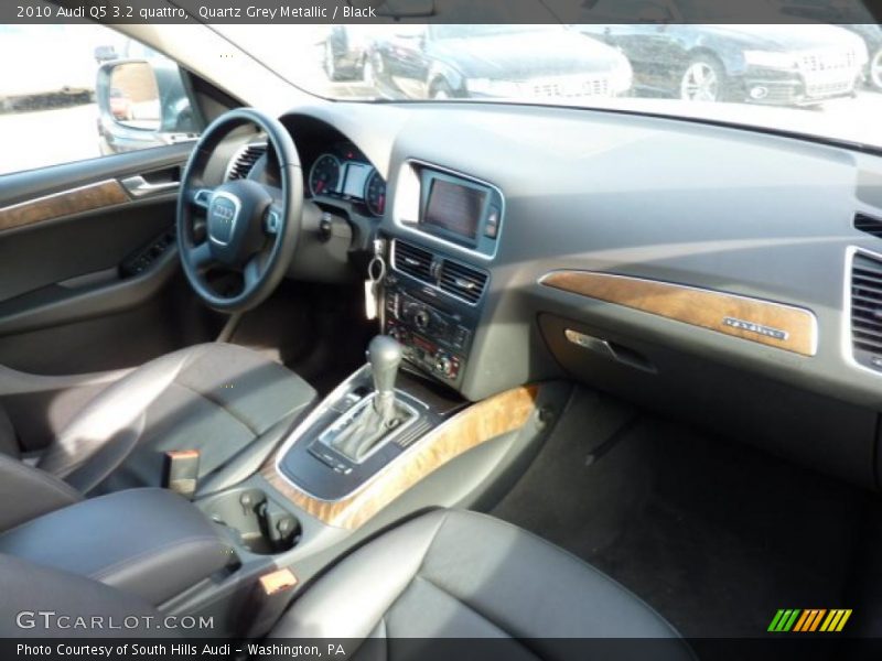 Quartz Grey Metallic / Black 2010 Audi Q5 3.2 quattro
