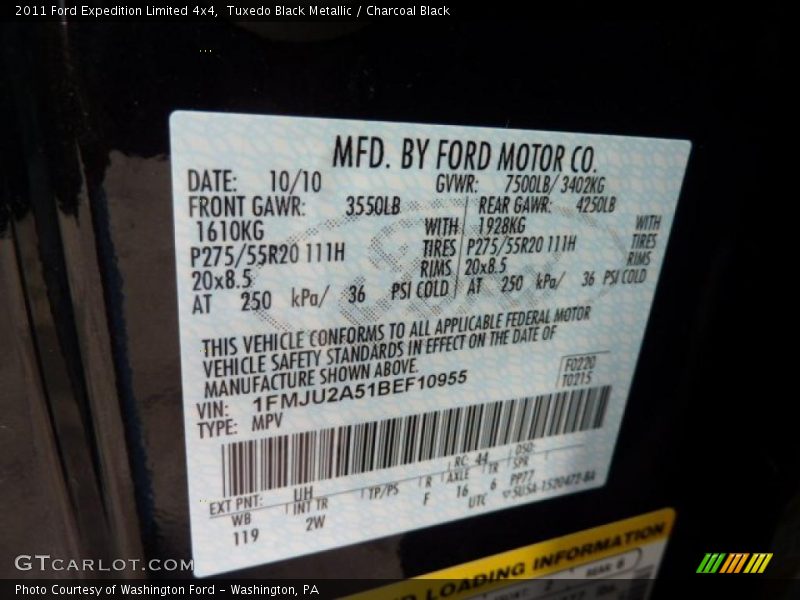 Tuxedo Black Metallic / Charcoal Black 2011 Ford Expedition Limited 4x4