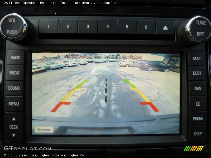 Tuxedo Black Metallic / Charcoal Black 2011 Ford Expedition Limited 4x4