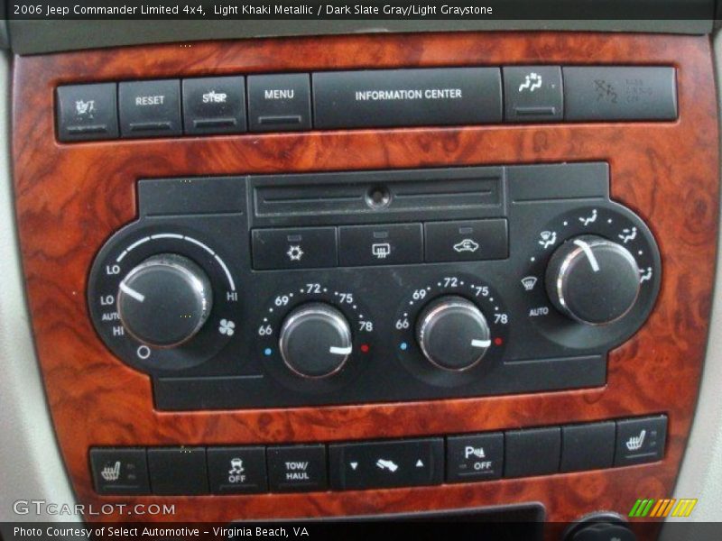 Light Khaki Metallic / Dark Slate Gray/Light Graystone 2006 Jeep Commander Limited 4x4