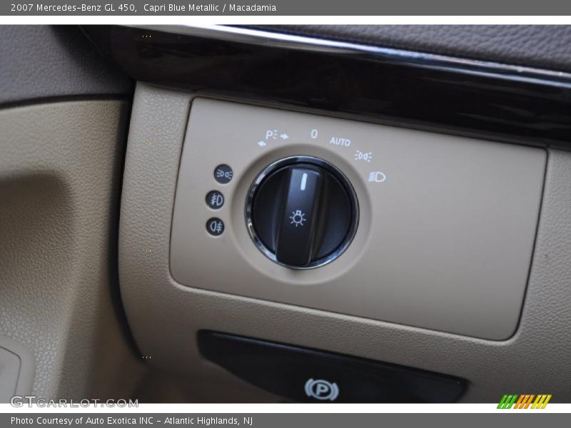 Capri Blue Metallic / Macadamia 2007 Mercedes-Benz GL 450