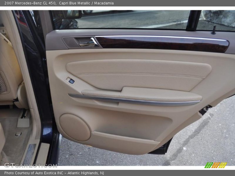 Capri Blue Metallic / Macadamia 2007 Mercedes-Benz GL 450