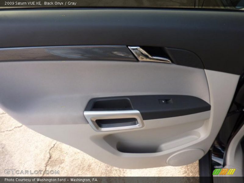 Black Onyx / Gray 2009 Saturn VUE XE