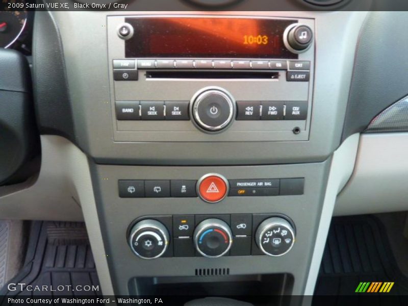Black Onyx / Gray 2009 Saturn VUE XE