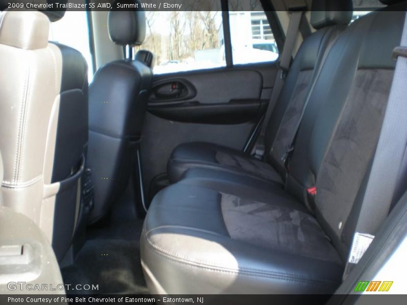 Summit White / Ebony 2009 Chevrolet TrailBlazer SS AWD