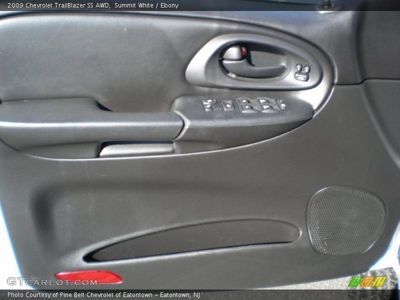 Summit White / Ebony 2009 Chevrolet TrailBlazer SS AWD