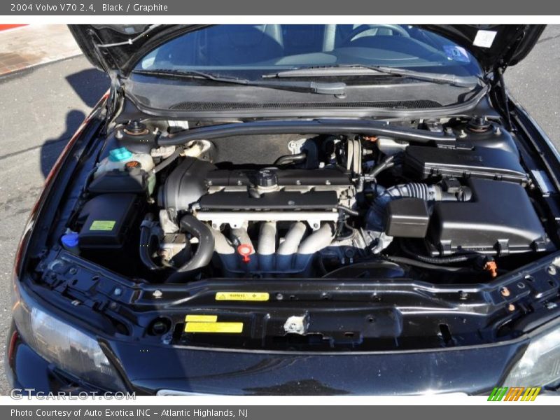  2004 V70 2.4 Engine - 2.4 Liter DOHC 20-Valve 5 Cylinder