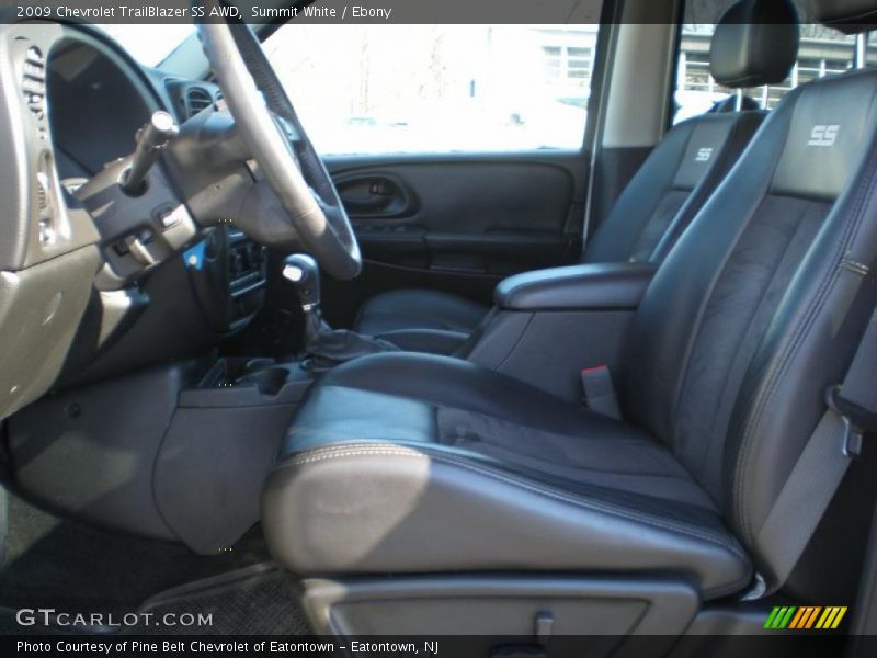  2009 TrailBlazer SS AWD Ebony Interior