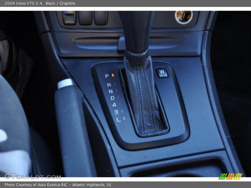  2004 V70 2.4 5 Speed Automatic Shifter