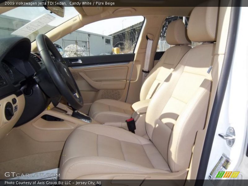 Candy White / Pure Beige 2009 Volkswagen Jetta TDI Sedan