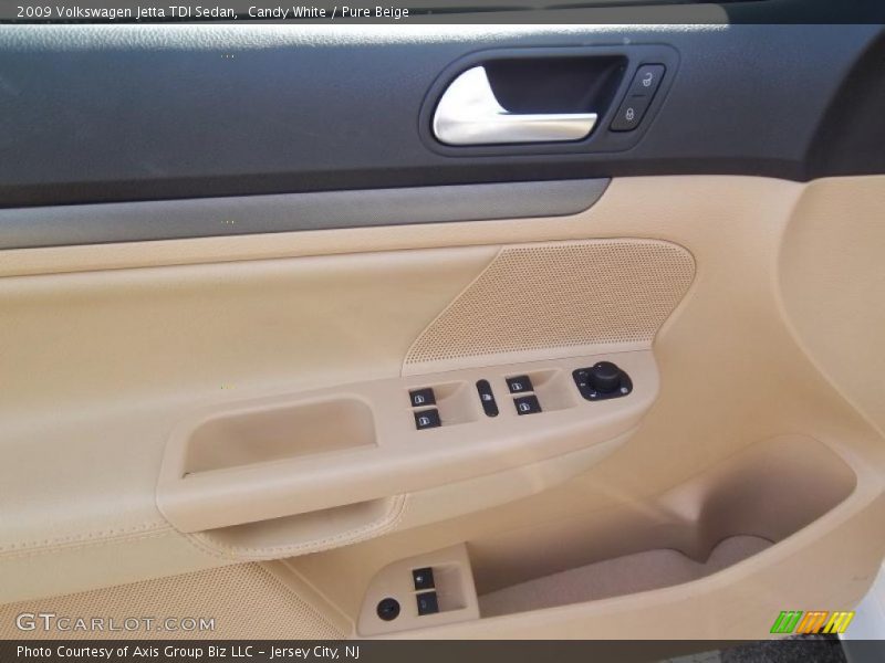 Candy White / Pure Beige 2009 Volkswagen Jetta TDI Sedan