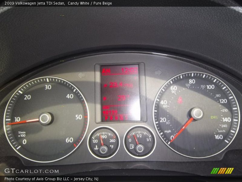 Candy White / Pure Beige 2009 Volkswagen Jetta TDI Sedan