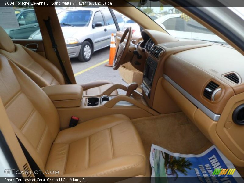Sand White / Havanna/Sand Beige 2004 Porsche Cayenne S