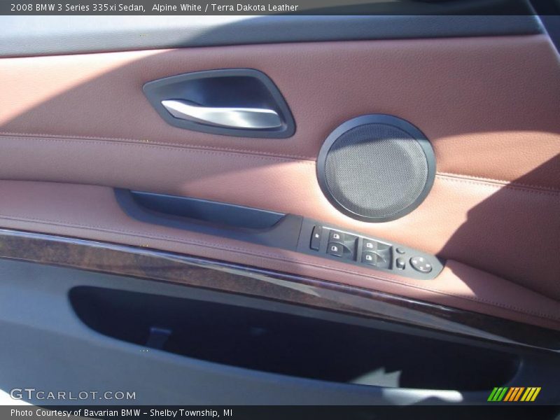Alpine White / Terra Dakota Leather 2008 BMW 3 Series 335xi Sedan