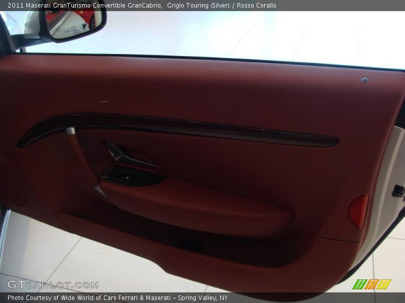 Grigio Touring (Silver) / Rosso Corallo 2011 Maserati GranTurismo Convertible GranCabrio