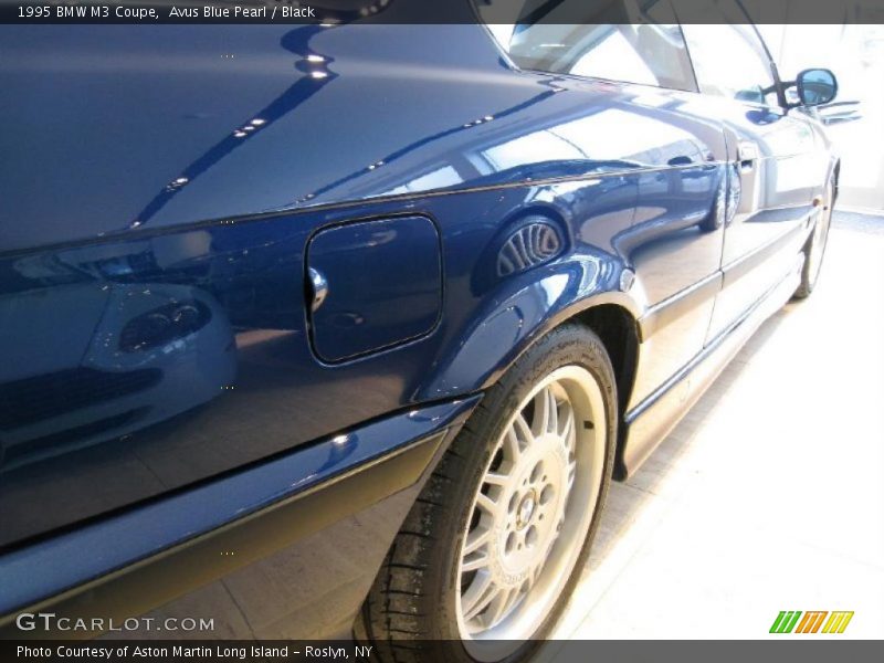 Avus Blue Pearl / Black 1995 BMW M3 Coupe