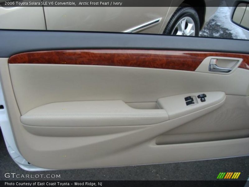 Arctic Frost Pearl / Ivory 2006 Toyota Solara SLE V6 Convertible