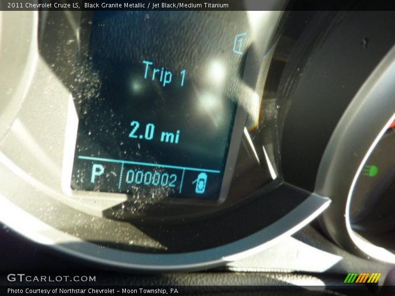 Black Granite Metallic / Jet Black/Medium Titanium 2011 Chevrolet Cruze LS