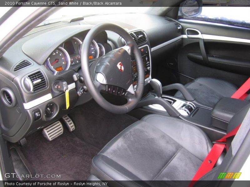 Sand White / Black/Black Alcantara 2010 Porsche Cayenne GTS