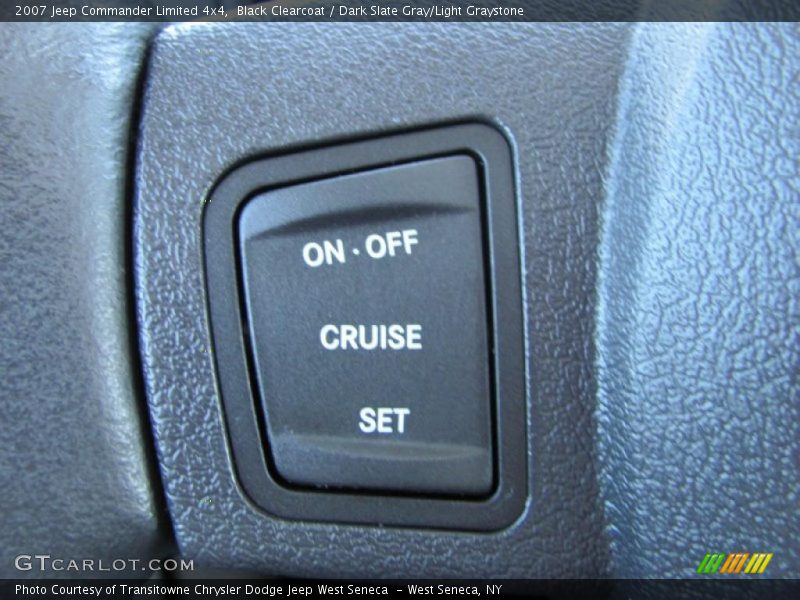 Black Clearcoat / Dark Slate Gray/Light Graystone 2007 Jeep Commander Limited 4x4