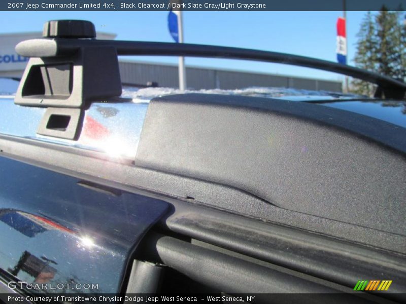 Black Clearcoat / Dark Slate Gray/Light Graystone 2007 Jeep Commander Limited 4x4