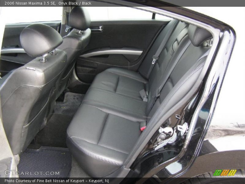 Onyx Black / Black 2006 Nissan Maxima 3.5 SE