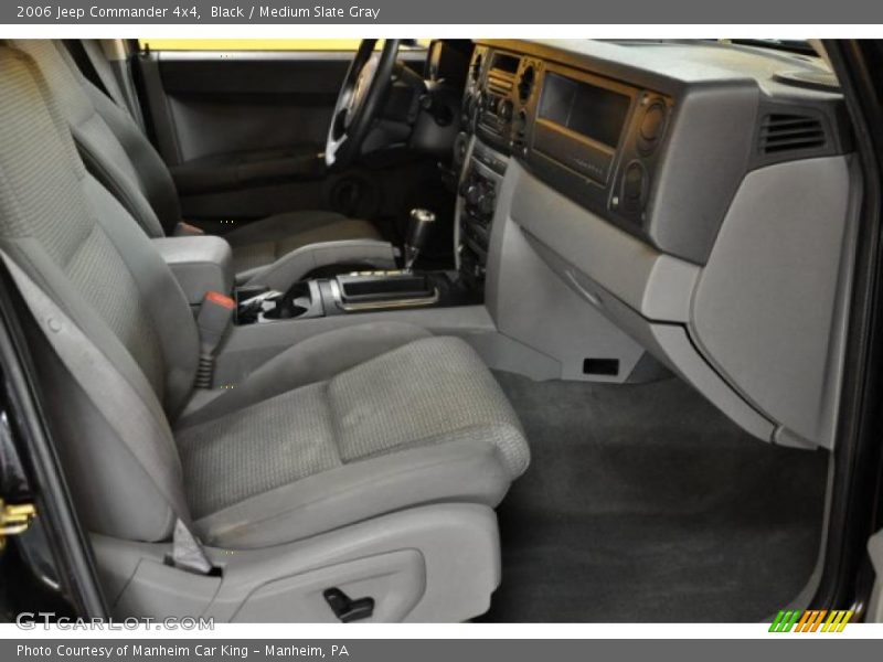 Black / Medium Slate Gray 2006 Jeep Commander 4x4