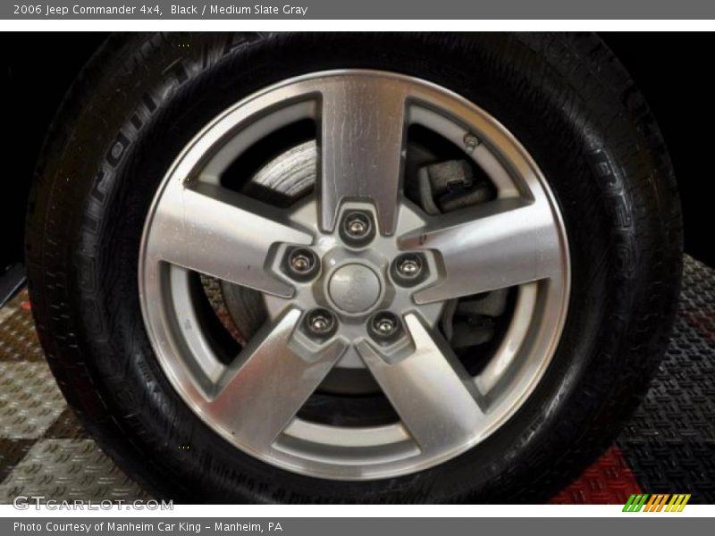 Black / Medium Slate Gray 2006 Jeep Commander 4x4