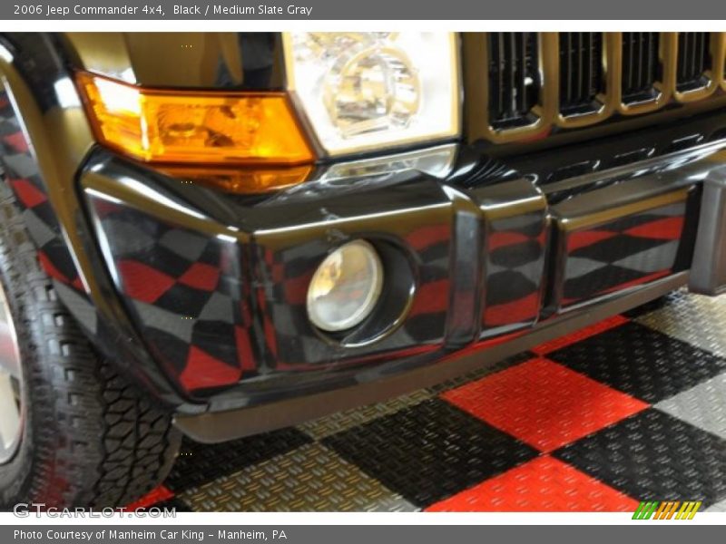 Black / Medium Slate Gray 2006 Jeep Commander 4x4