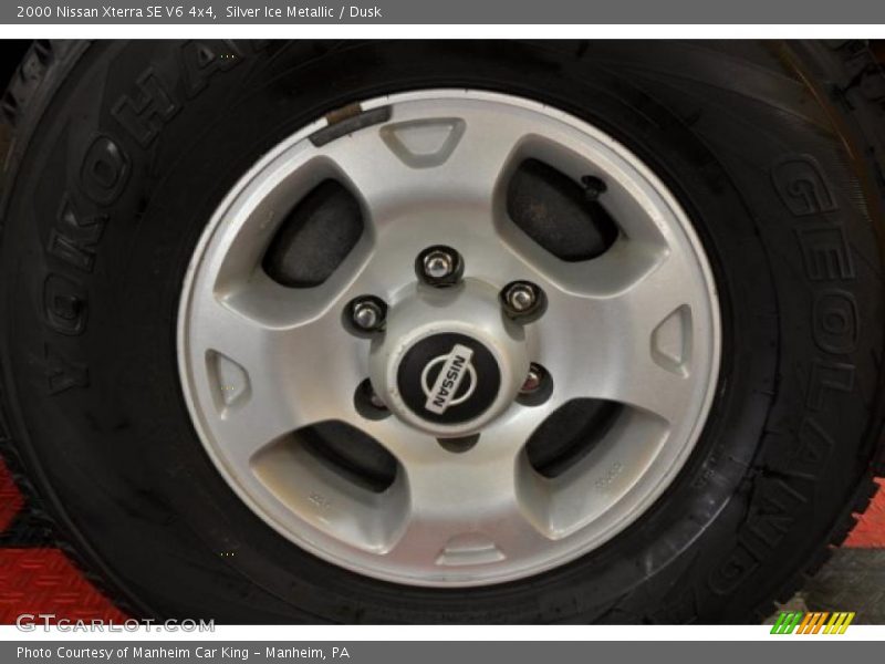  2000 Xterra SE V6 4x4 Wheel