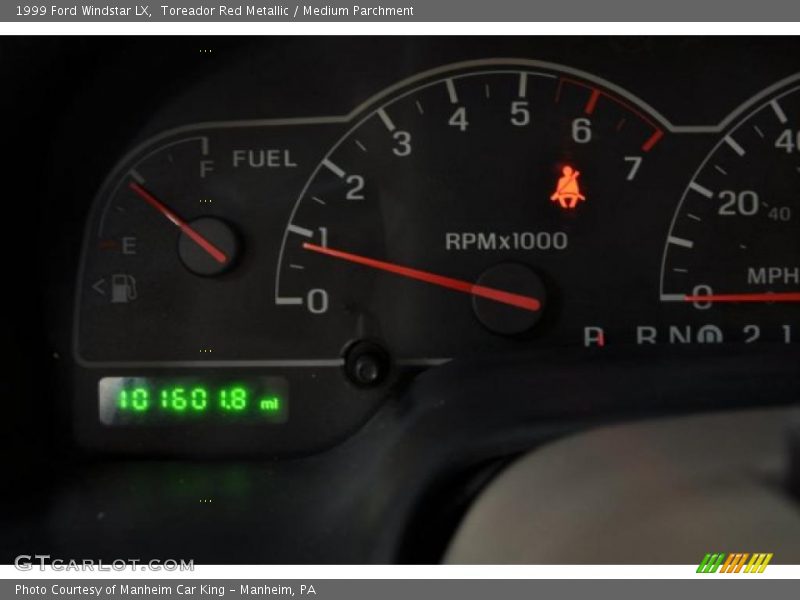 Toreador Red Metallic / Medium Parchment 1999 Ford Windstar LX