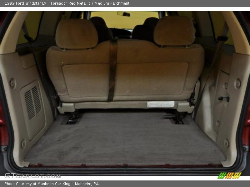 Toreador Red Metallic / Medium Parchment 1999 Ford Windstar LX