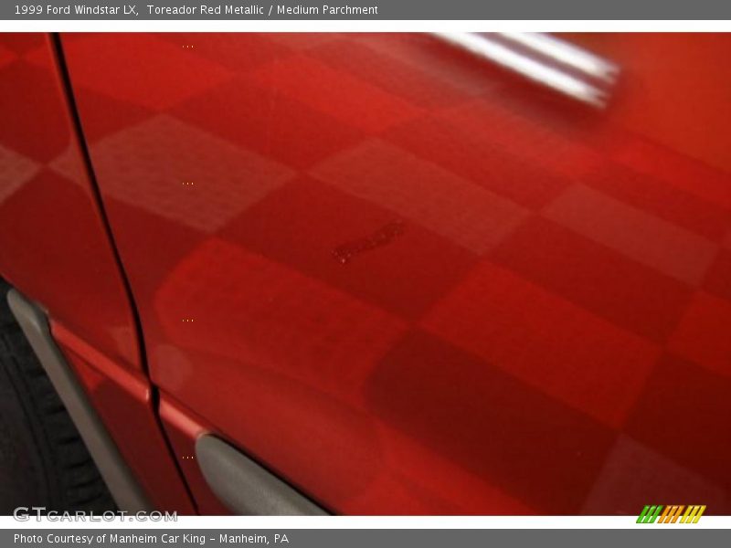Toreador Red Metallic / Medium Parchment 1999 Ford Windstar LX