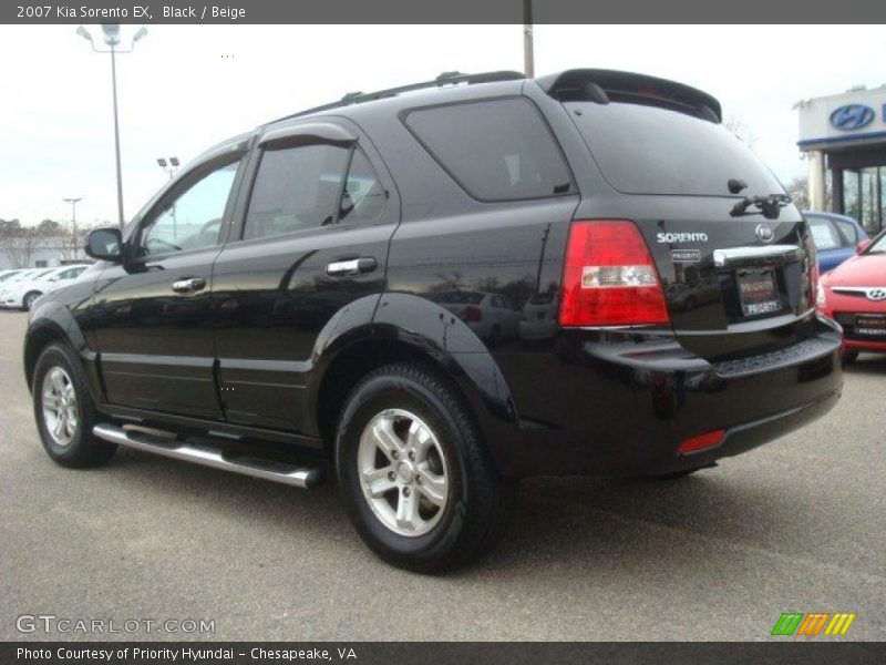 Black / Beige 2007 Kia Sorento EX