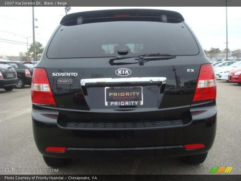 Black / Beige 2007 Kia Sorento EX