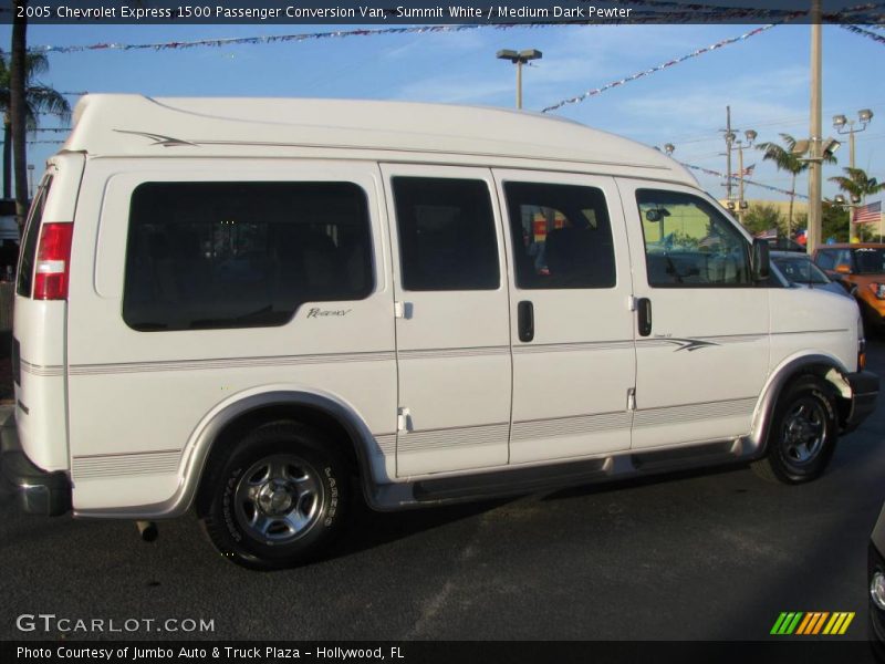 Summit White / Medium Dark Pewter 2005 Chevrolet Express 1500 Passenger Conversion Van