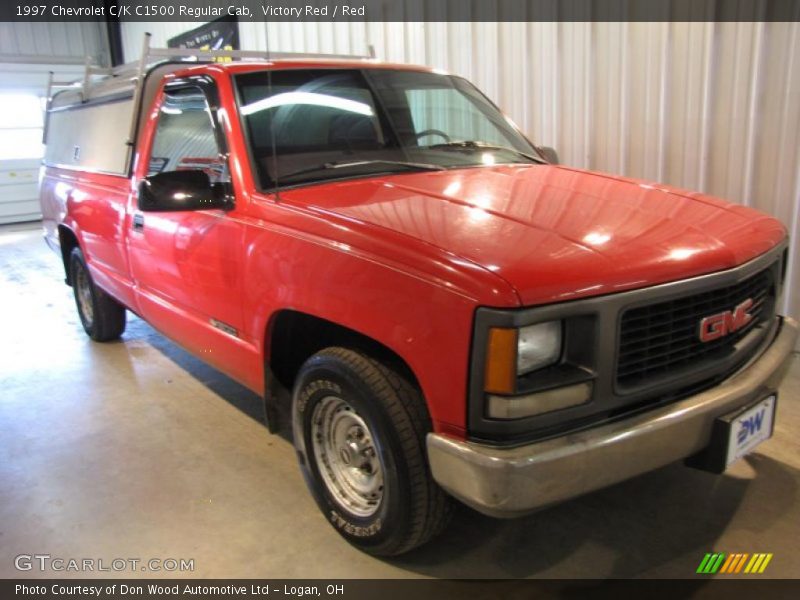 Victory Red / Red 1997 Chevrolet C/K C1500 Regular Cab