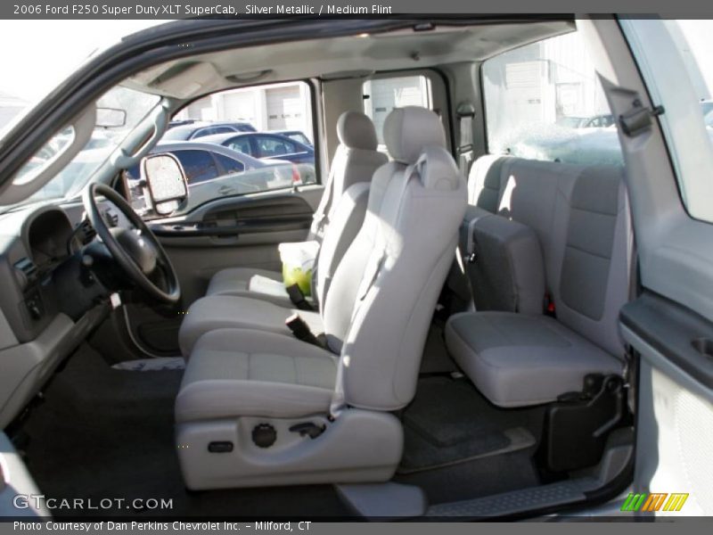 Silver Metallic / Medium Flint 2006 Ford F250 Super Duty XLT SuperCab