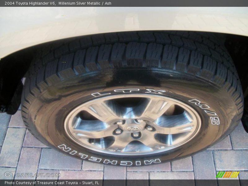 Millenium Silver Metallic / Ash 2004 Toyota Highlander V6
