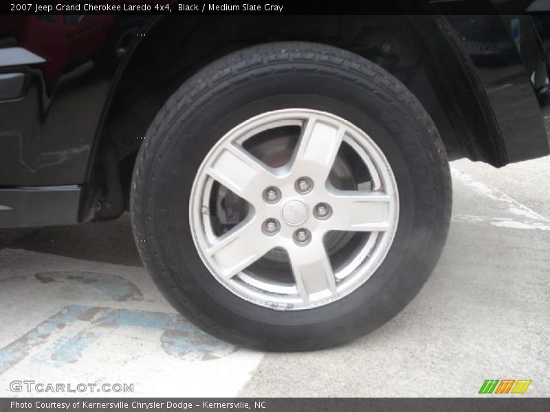 Black / Medium Slate Gray 2007 Jeep Grand Cherokee Laredo 4x4