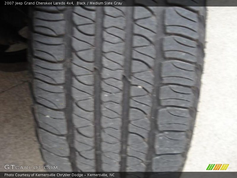 Black / Medium Slate Gray 2007 Jeep Grand Cherokee Laredo 4x4