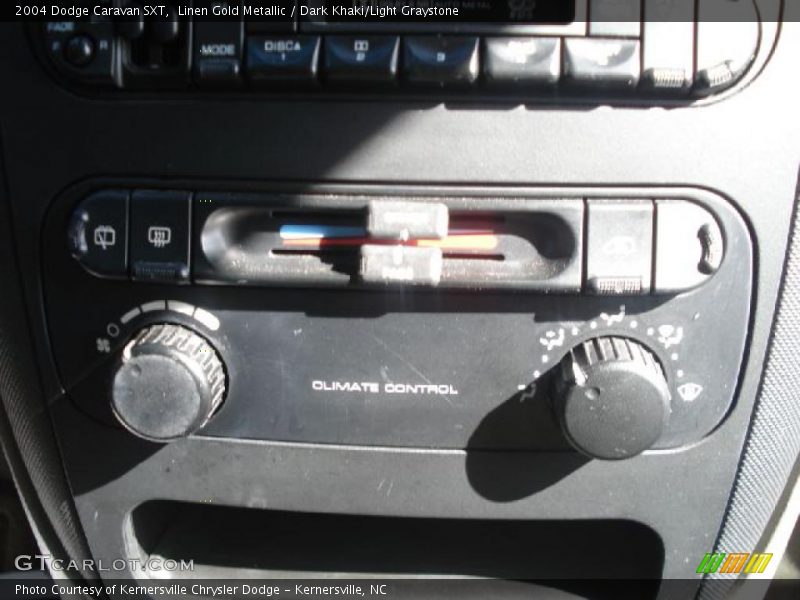 Linen Gold Metallic / Dark Khaki/Light Graystone 2004 Dodge Caravan SXT