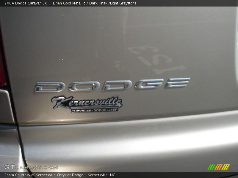 Linen Gold Metallic / Dark Khaki/Light Graystone 2004 Dodge Caravan SXT